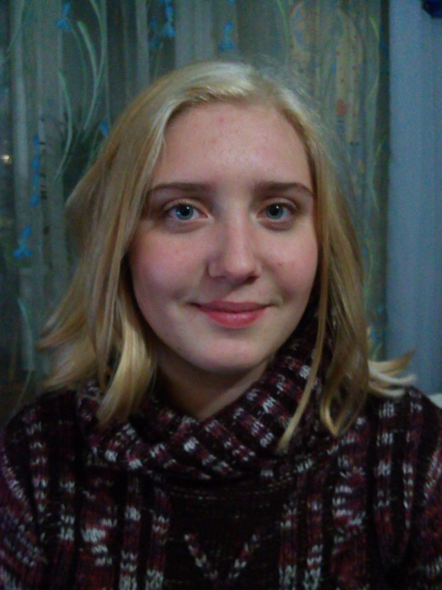  Олена Олейнікова