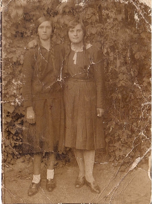 Бранівські дівчата на фото 1933 року