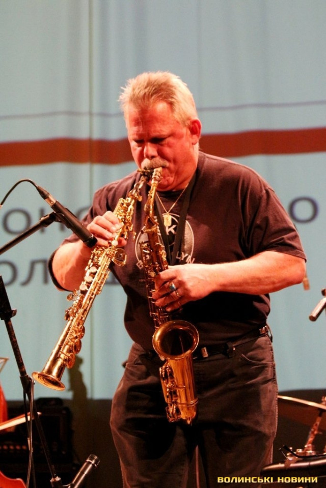 Марк Бернштайн