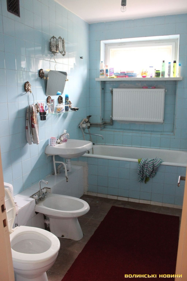 Ванна з біде