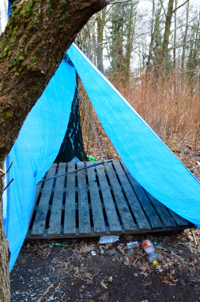 Підпільний намет