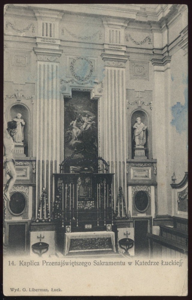 Внутрішній вигляд костелу святих апостолів Петра і Павла, 1912 рік
